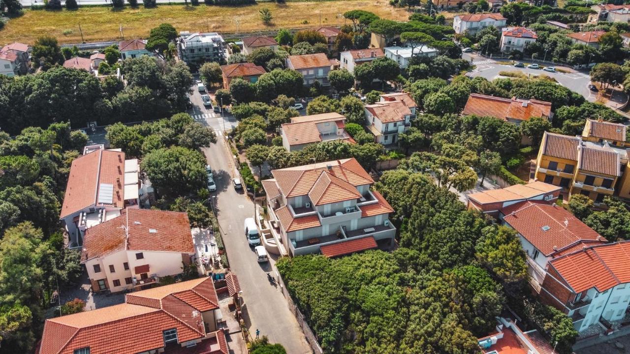 Zefiro Apartments San Vincenzo Buitenkant foto