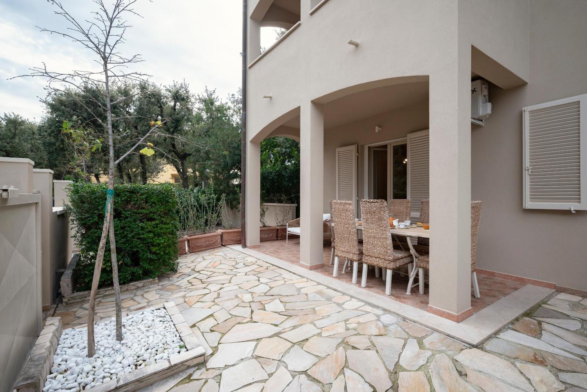 Zefiro Apartments San Vincenzo Buitenkant foto